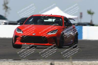 media/Apr-12-2025-Doghouse Garage (Sat) [[1d917ba261]]/Advance/Turn1/